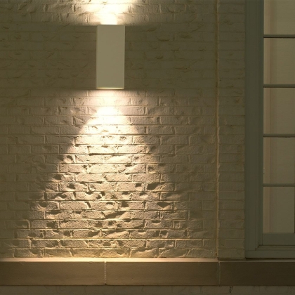 LED Außenwandleuchte Quadratisch Weiß  mit 2 Fassungen