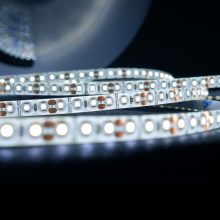 12 volt 5m LED Streifen 9,6W/m 120LED/m 8mm IP20 120 smd pro M (1080 lumen/m)
