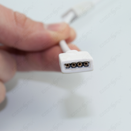 Verbindungskabel für LED RGB Streifen Strips 4 pin buchse (weiblich)